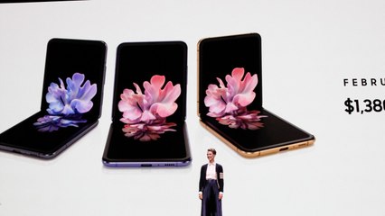 Samsung To Sell Foldable Displays To Companies