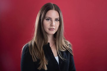 Lana Del Rey Cancels Europe and UK Tour Due to Illness