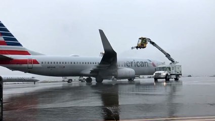 Safety first as planes at this Charlotte airport are defrosted