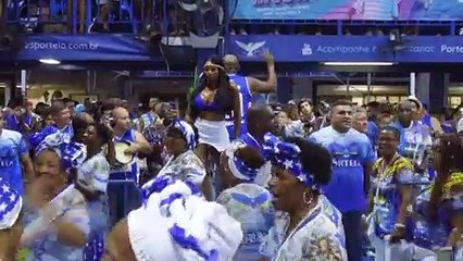 ملكة مدرسة سامبا... عمل بدوام كامل