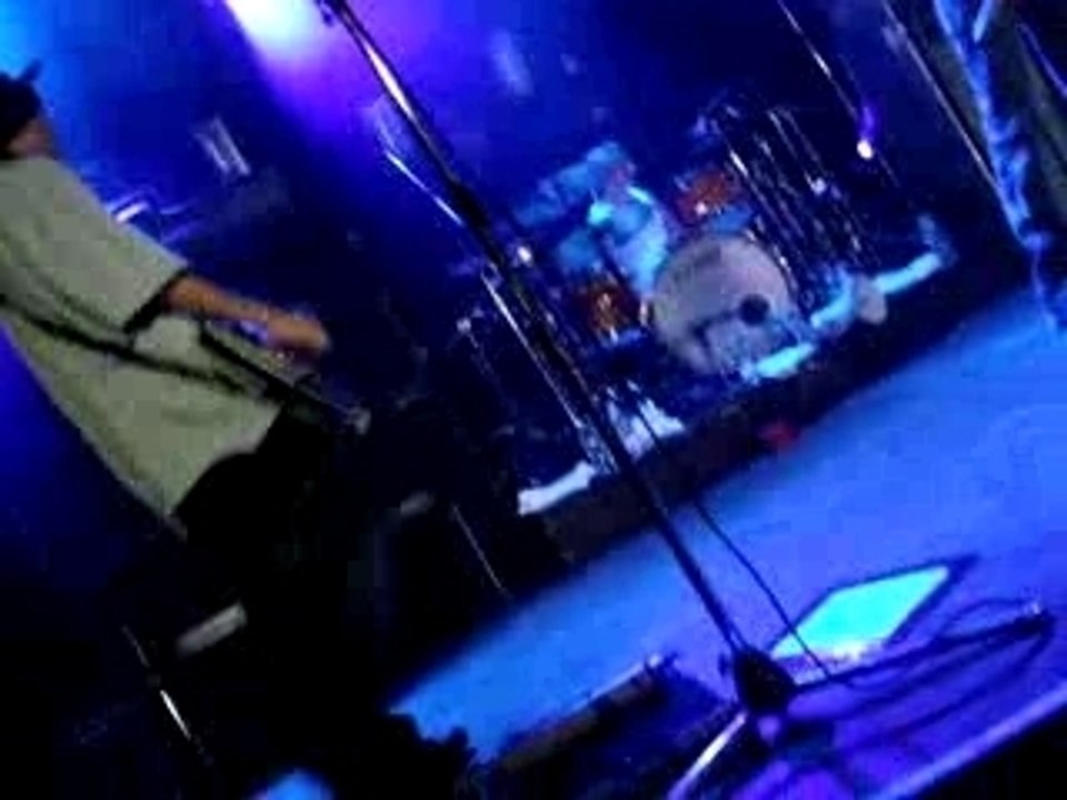 Tokio Hotel live in Toronto - Don't jump