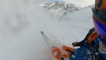 Skier Narrowly Escapes Powerful Avalanche