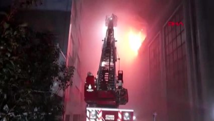 Bahçelievler'de büyük yangın