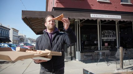 Barstool Pizza Review - Strong's Brick Oven Pizzeria (Lawrenceburg, Indiana)