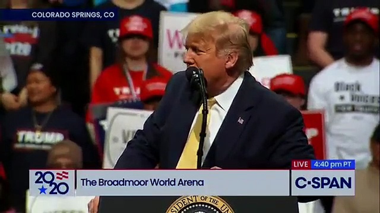 Donald Trump s'en prend cette nuit aux Oscars qui ont récompensé un film sud-coréen : "On a assez de problèmes avec eux pour ne pas leur donner le titre de meilleur film !"