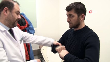 Boyun kırığından 6 ay sonra ameliyat oldu