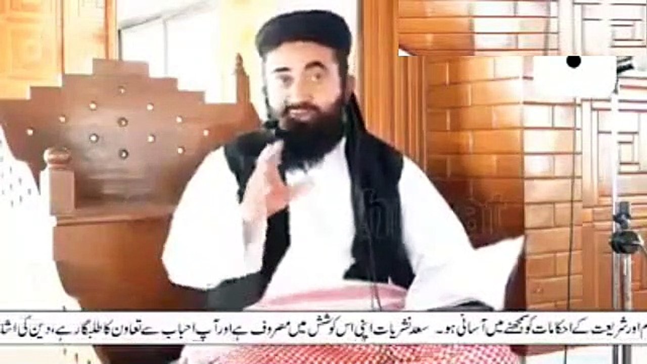 Sindh Mein Aik Molvi Ne Apna Soraj Aur Chand Banaya Hua Tha - Molvi Manzoor Mengal