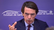 Aznar cree que el acuerdo entre Gobierno y PNV supone 