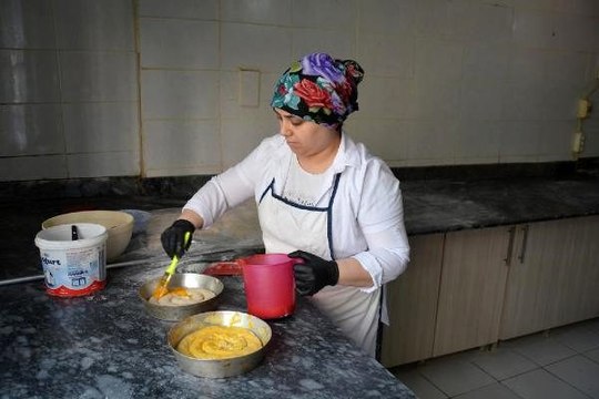 Ünü ülke sınırlarını aştı! Sinop'un yöresel lezzeti nokulun siparişlerine yetişemiyorlar