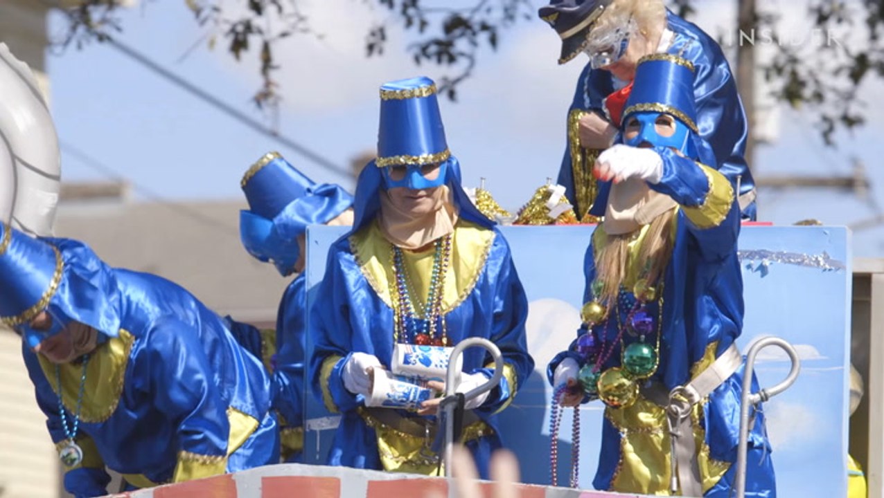 King cake and Mardi Gras go hand in hand — behind the scenes at the New Orleans bakery that sells 700 cakes a day