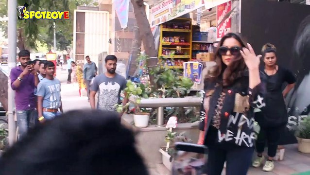 Disha Patani, Gauri Khan, Kiara Advani, Ileana D'Cruz & Sanya Malhotra spotted around town