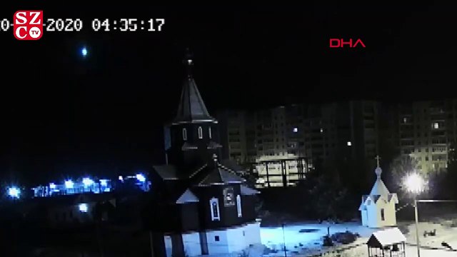 Rusya'da meteor düşme anı kamerada