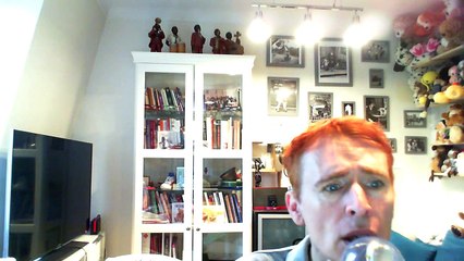 Wiwi égratigne "flying"