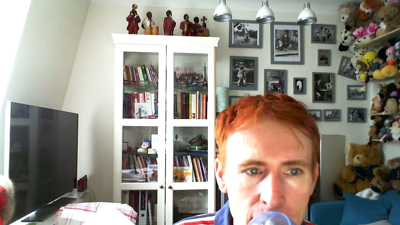 Wiwi égratigne "Mia" de Carmen Maria Vega