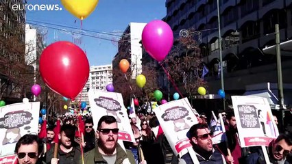 Ελλάδα: «Χειρόφρενο» σήμερα στα ΜΜΜ - Απεργιακές κινητοποιήσεις για το ασφαλιστικό