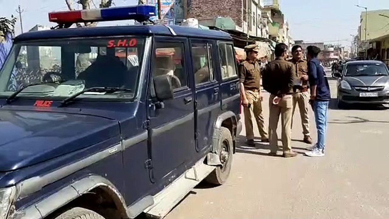 शामली: महाशिवरात्रि और सीएए के मद्देनजर चप्पे- चप्पे पर तैनात पुलिस
