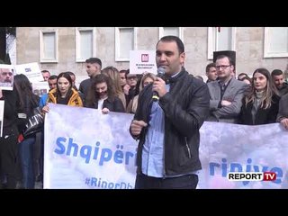 'Nga krimi, nga droga na iku Europa', të rinjtë e FRPD protestë para kryeministrisë