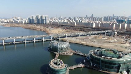 [날씨] 13년 만에 얼지 않은 한강...올봄에도 고온 계속 / YTN