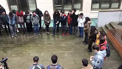 İÜ İletişim Fakültesi öğrencileri
