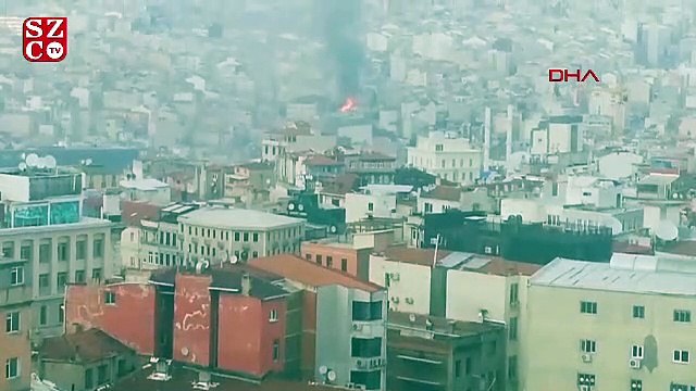 Şişli'de ahşap binada yangın