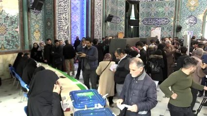 İran'da seçimlere katılım düşük seyrediyor