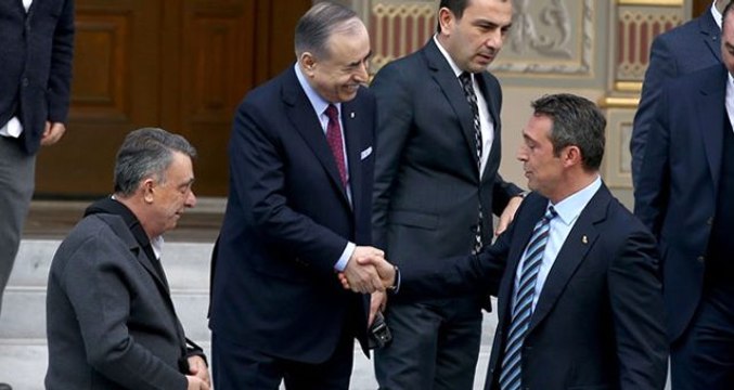 İstanbul Valiliği'ndeki futbol zirvesi sona erdi