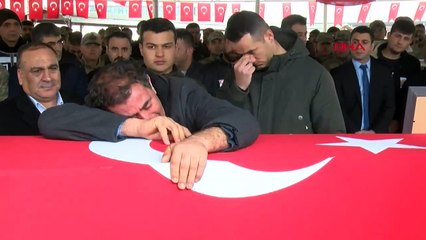 İdlib şehidine veda