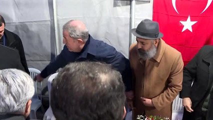 Akar ve komutanlardan şehit ailesine taziye ziyareti