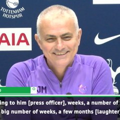 Mourinho can't stop laughing about injuries