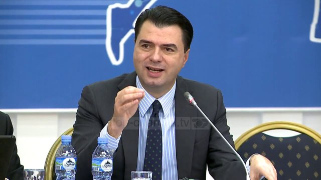 A do e mbështesë Metën në 2 mars? Basha thotë se do të flasë të shtunën