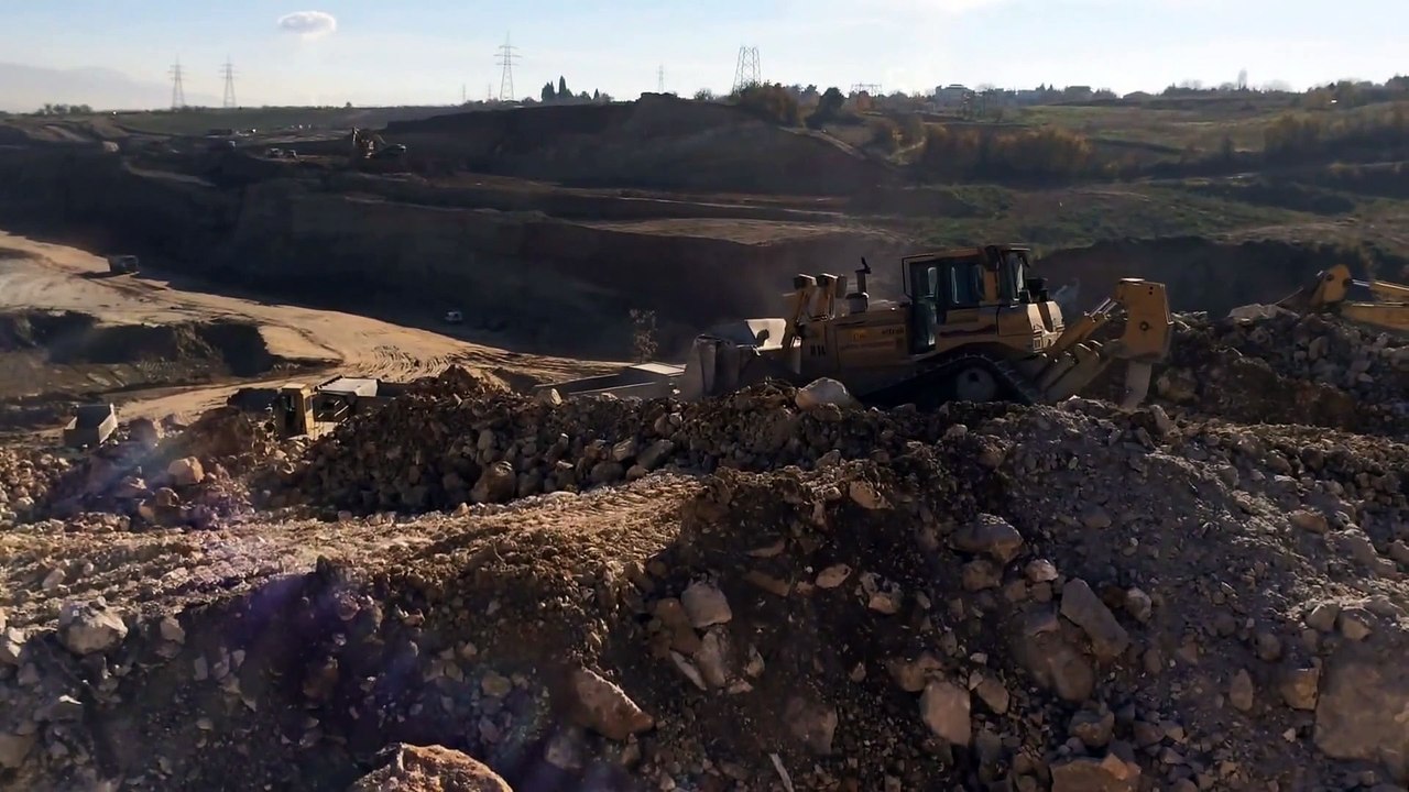 Caterpillar  D8R  Dozer