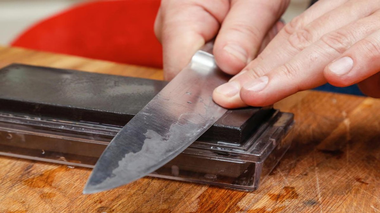 Why You Really Should Learn to Use a Sharpening Stone