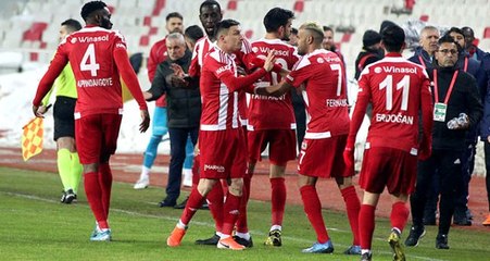 Son Dakika: Sivasspor, Alanyaspor'u 1-0 yendi