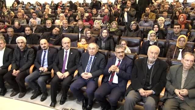 Değişen Dünya ve Aile konulu konferans verildi