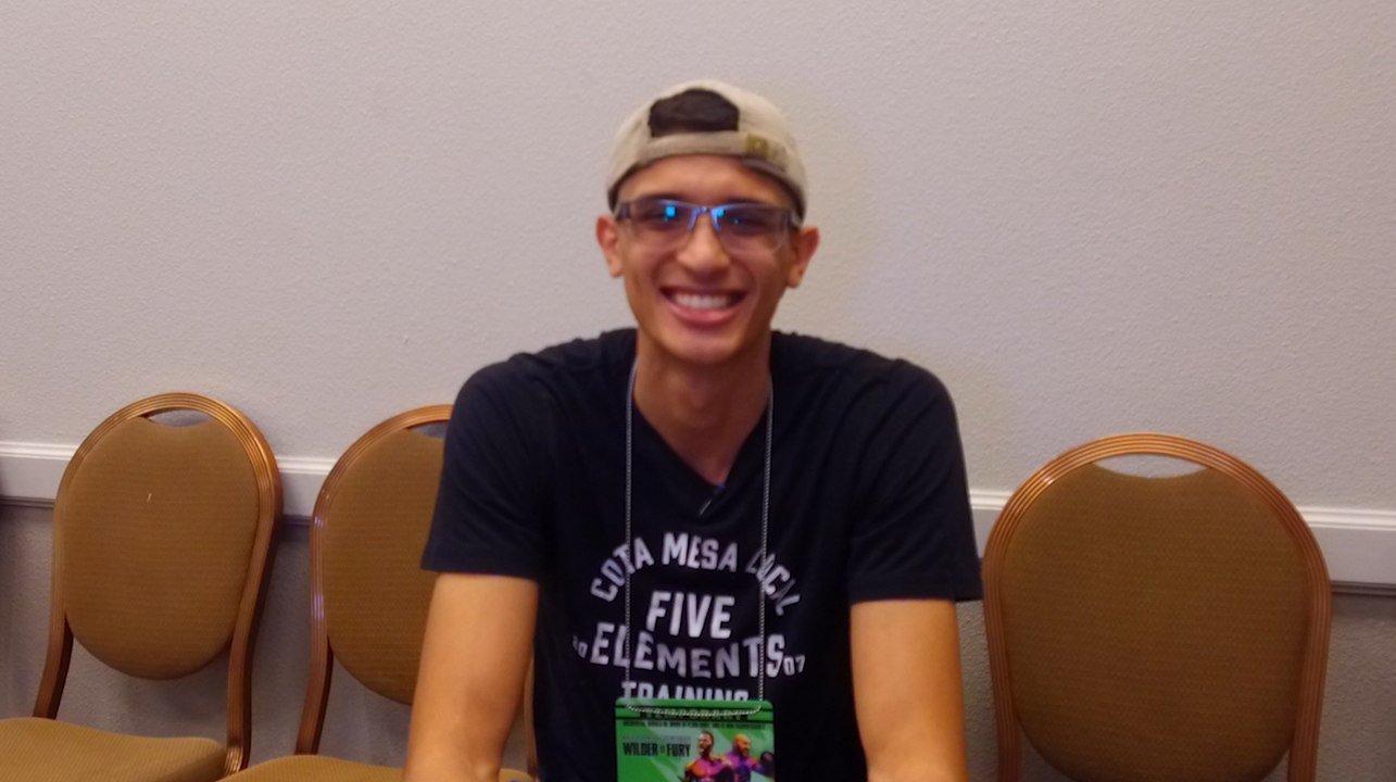 Boxeo: Sebastian Fundora