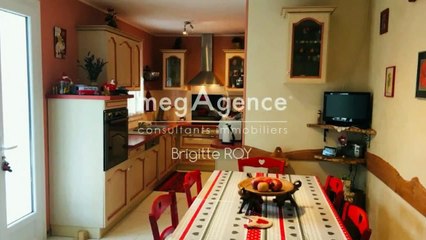 A vendre - Maison/villa - VENERAND (17100) - 8 pièces - 180m²