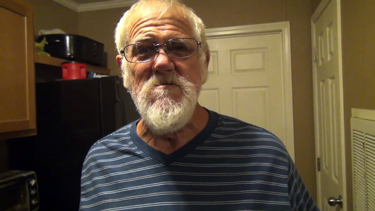 ANGRY GRANDPA HATES BARILLA!!!