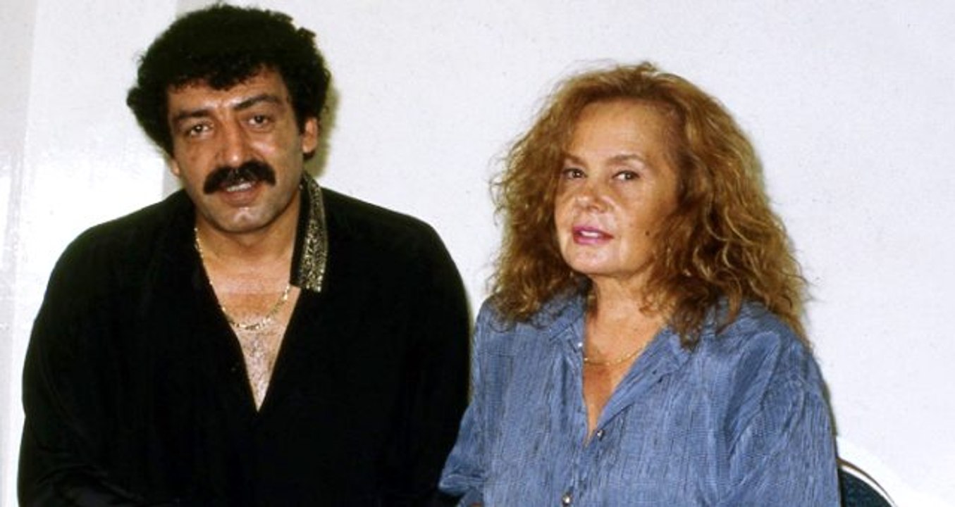 Müslüm Gürses'in eşi Muhterem Nur yoğun bakımda