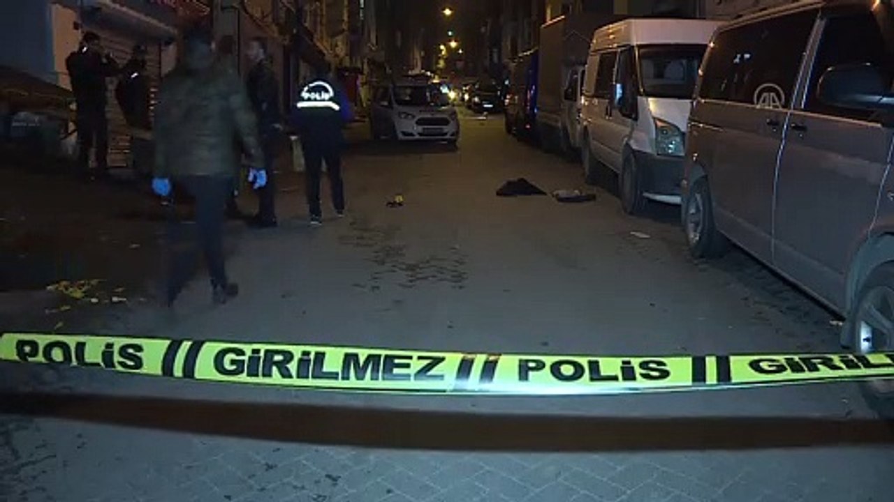 İstanbul'da kanlı saldırı: Yaralılar var