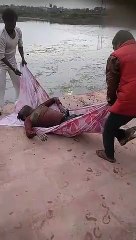 शाहजहांपुरः हनुमत धाम नदी में मिला युवक का शव