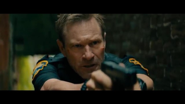 Line of Duty movie (2019) - Action chase clip with Aaron Eckhart