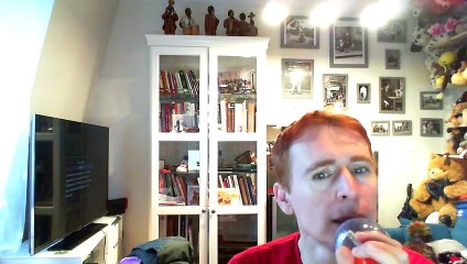 Wiwi égratigne "tout le contraire" d'Alex Beaupain