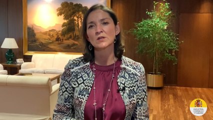 Maroto muestra su "compromiso" para acabar con la brecha salarial