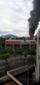 Incêndio atinge supermercado em Jardim da Penha, Vitória