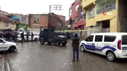 Diyarbakır'da park kavgasında silahlar konuştu: 2 yaralı