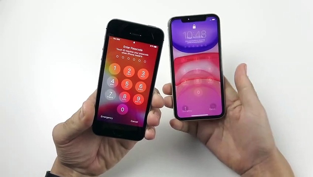 iPhone SE vs iPhone 11 Speed Test! 2020