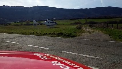 Helicóptero en el que se ha recogido el cadáver de la persona fallecida en el monte Beriáin