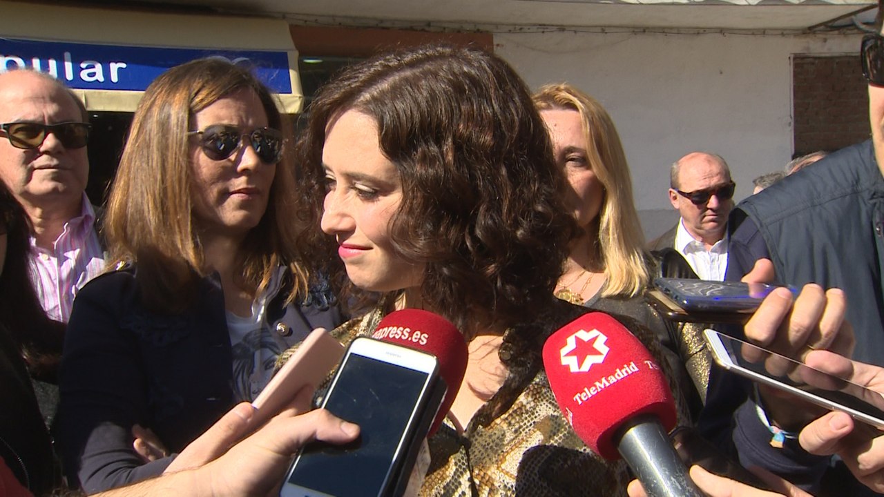 Ayuso sostiene que su "compromiso" es bajar los impuestos en la Comunidad