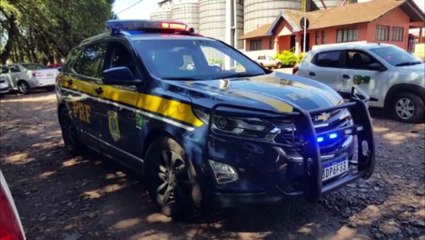 Motorista sem CNH é detido ao tentar fugir de abordagem da PRF, na região do Bairro XIV de Novembro