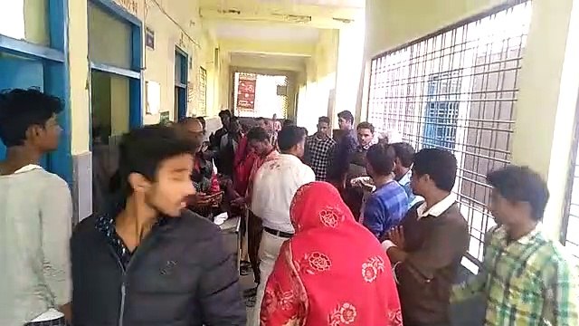 बाराबंकी - भूमि विवाद को लेकर दो पक्षों में खूनी संघर्ष